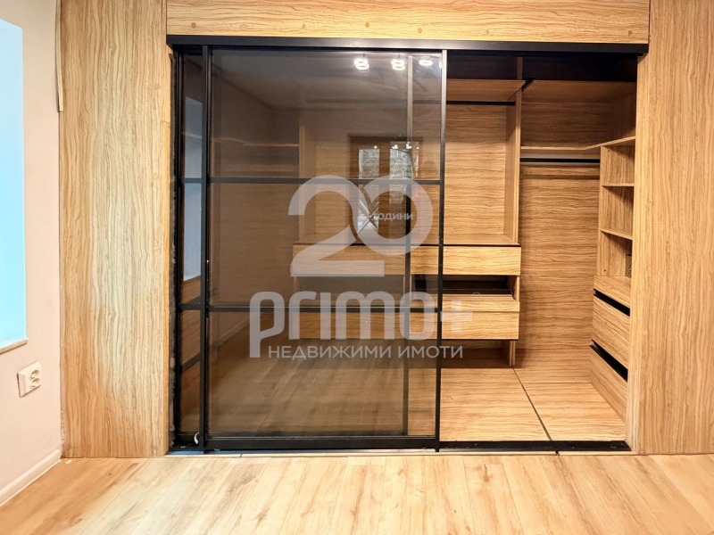 Продава 4-СТАЕН, гр. София, Център, снимка 7 - Апартаменти - 53584877