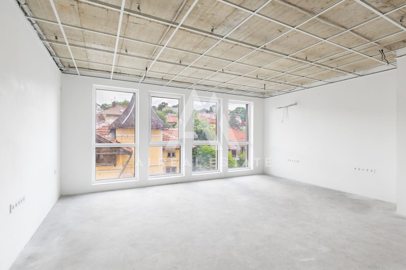 Zu verkaufen  Büro Plewen , Idealen zentar , 45 qm | 90086856 - Bild [3]