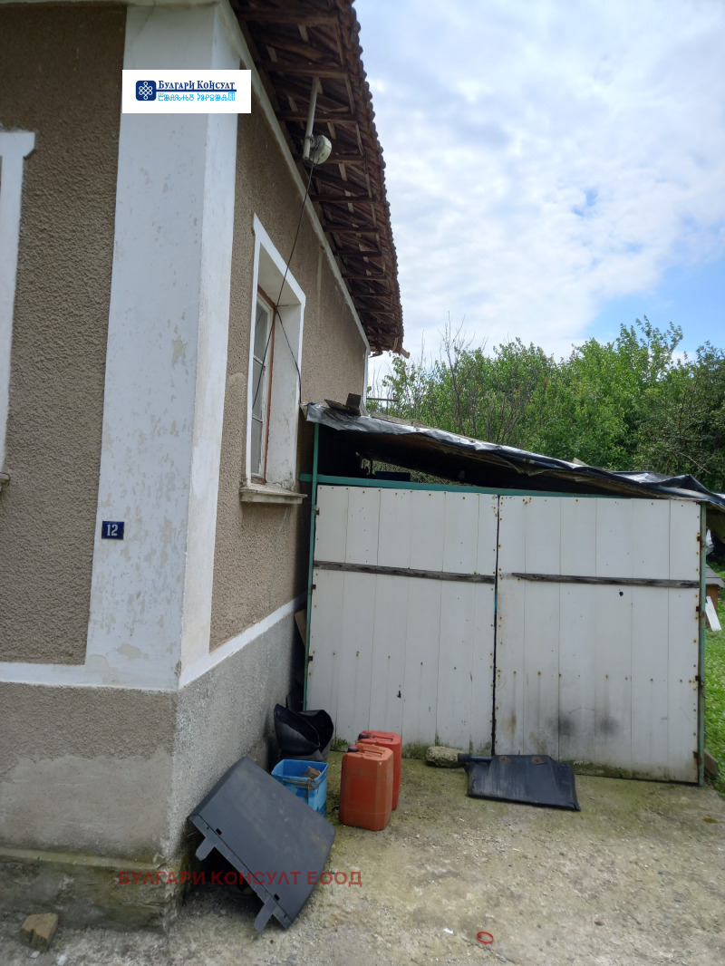 Myytävänä  Talo Montanan alue , Stalijska mahala , 50 neliömetriä | 57210741 - kuva [11]