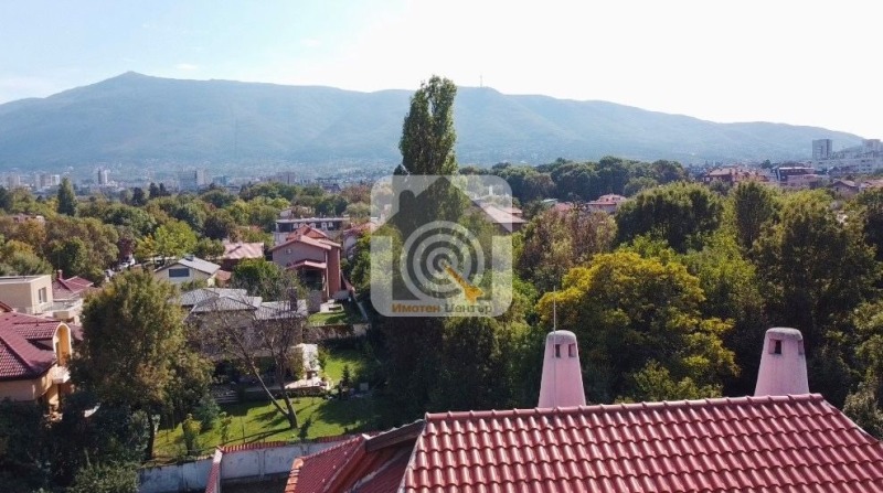 Продава КЪЩА, гр. София, Славия, снимка 3 - Къщи - 52128036