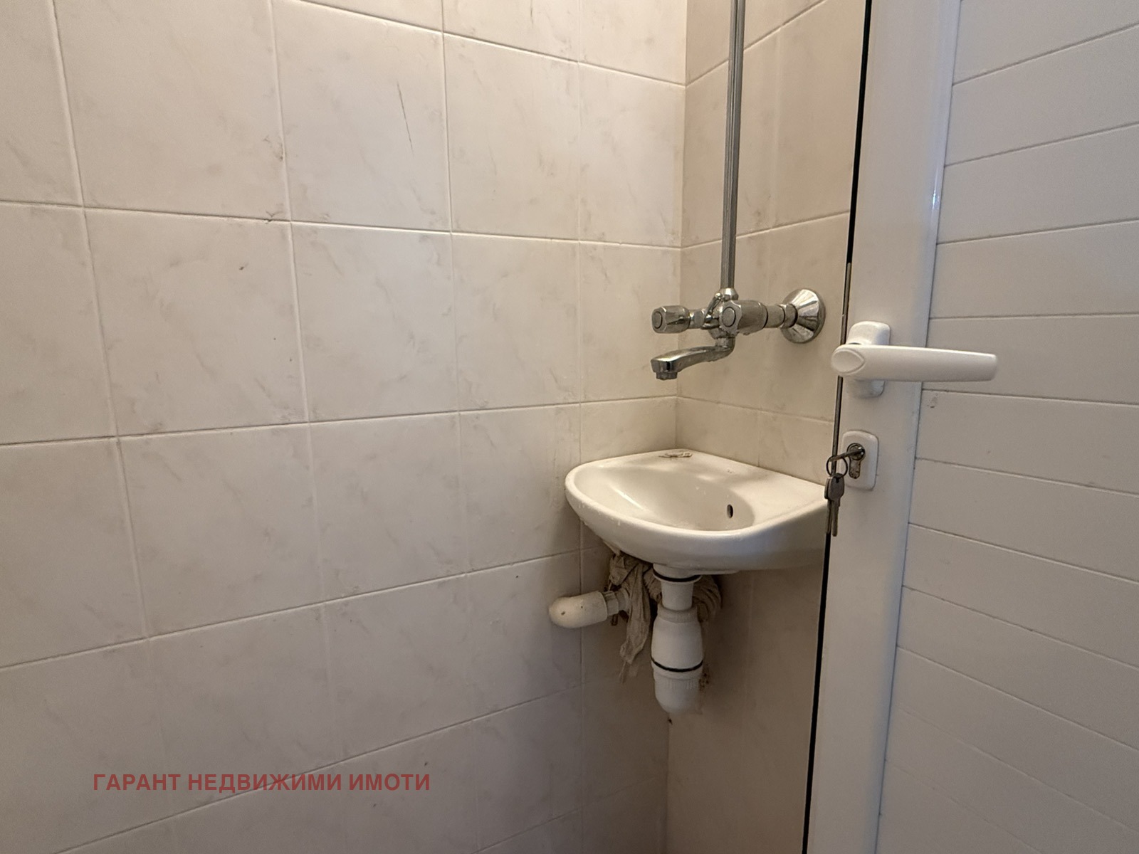 Продава 1-СТАЕН, гр. Габрово, Център, снимка 5 - Апартаменти - 54589955