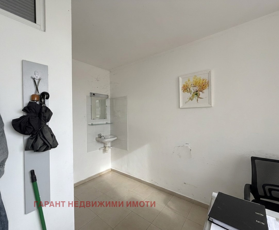 Продава 1-СТАЕН, гр. Габрово, Център, снимка 2 - Апартаменти - 54589955