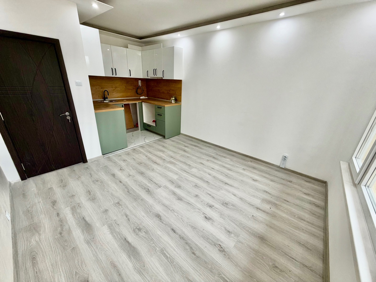Продава 2-СТАЕН, гр. София, Хаджи Димитър, снимка 3 - Апартаменти - 56161312