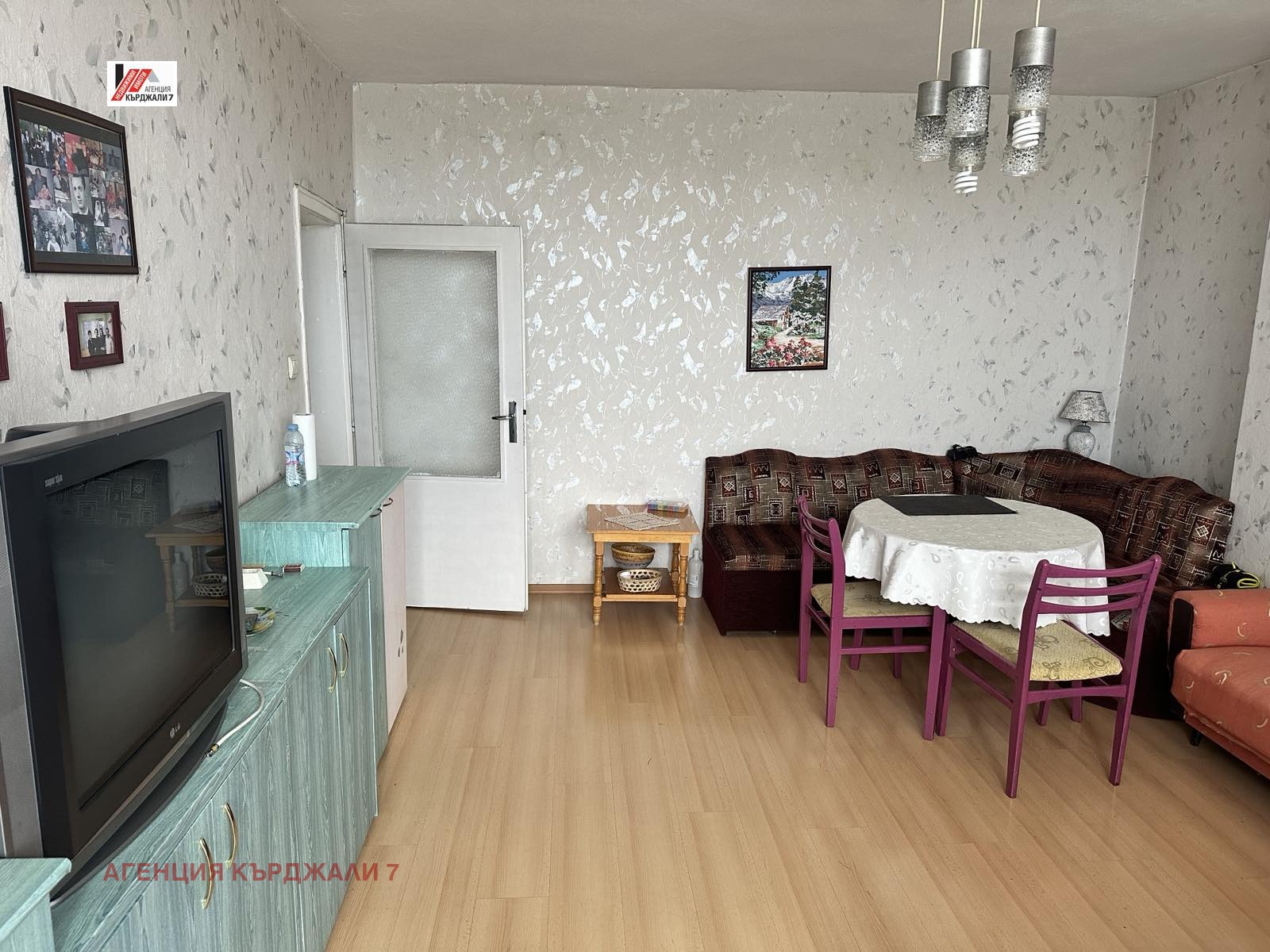 Продава МНОГОСТАЕН, гр. Кърджали, Център, снимка 2 - Апартаменти - 53734743