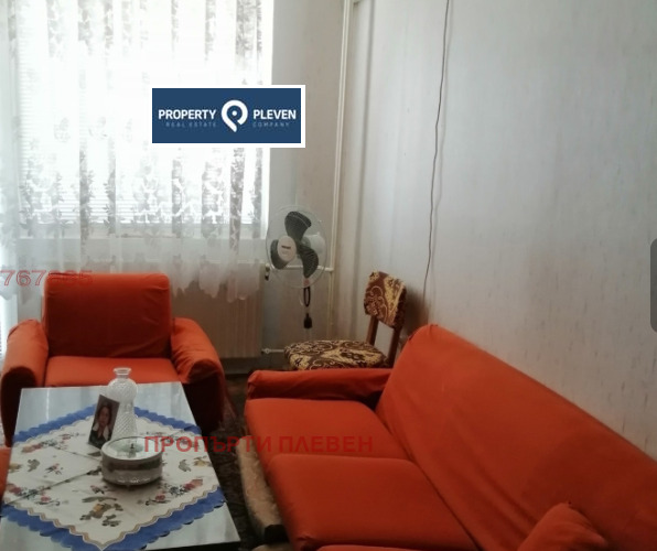 Продава  3-стаен град Плевен , Сторгозия , 85 кв.м | 49700782