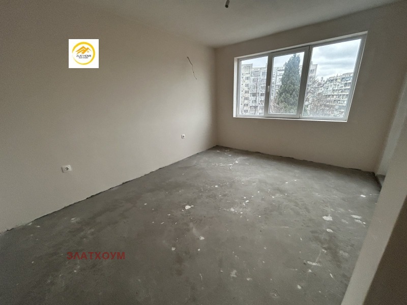 Продава 3-СТАЕН, гр. Варна, Колхозен пазар, снимка 2 - Aпартаменти - 48951376