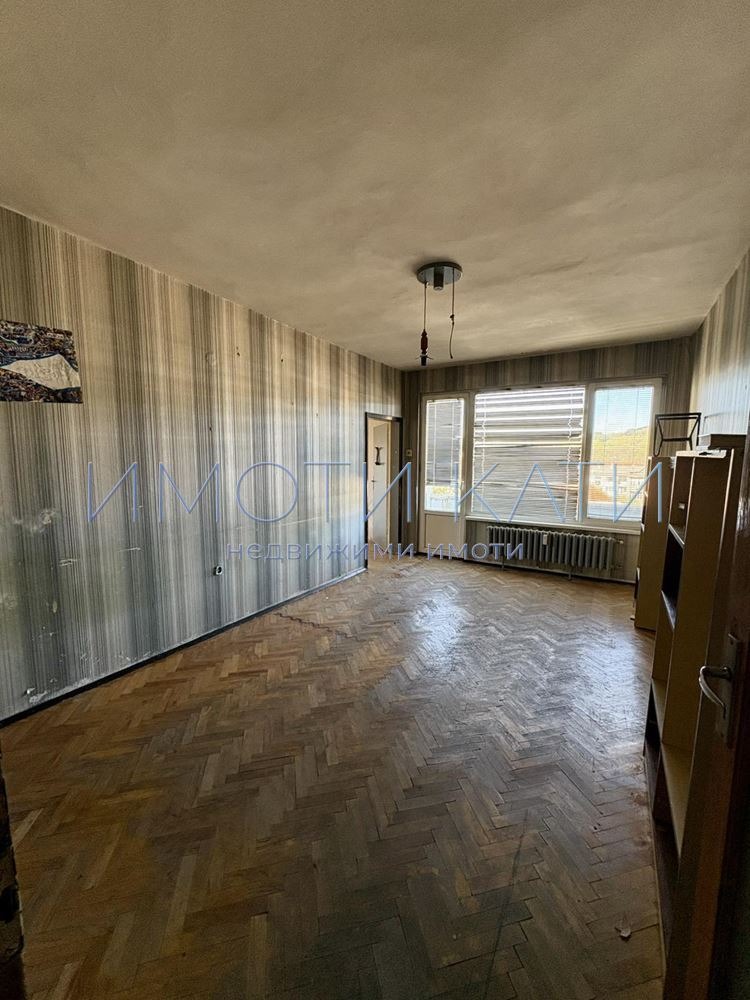 Продава 3-СТАЕН, гр. Перник, Център, снимка 4 - Апартаменти - 54333492