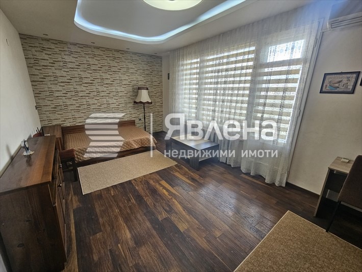 Продава 3-СТАЕН, гр. София, Хиподрума, снимка 2 - Апартаменти - 55125602
