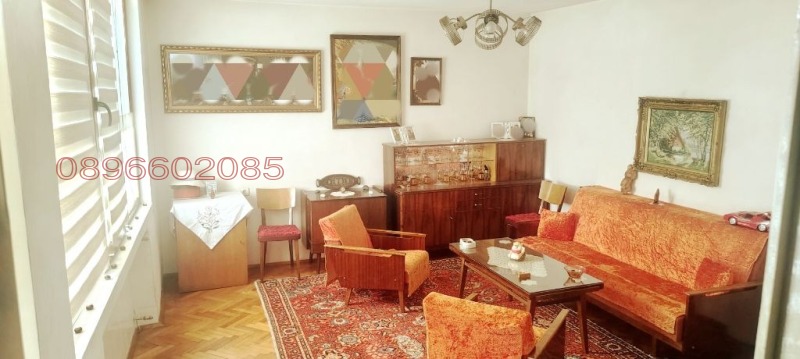 Продава 4-СТАЕН, гр. Шумен, Херсон, снимка 2 - Апартаменти - 52785727