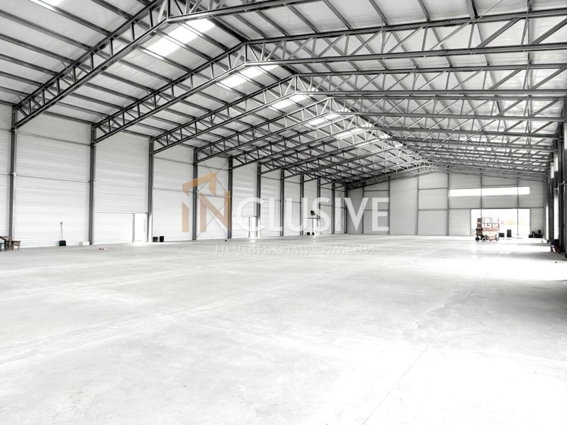 Продава СКЛАД, 325 кв.м.544 975 €1 065 878.45 лв.град София, с. Лозен 07:11 на 08 Ноември 2025 Продава СКЛАД, 325 кв.м.544 975 €1 065 878.45 лв.град София, с. Лозен 07:11 на 08 Ноември 2025