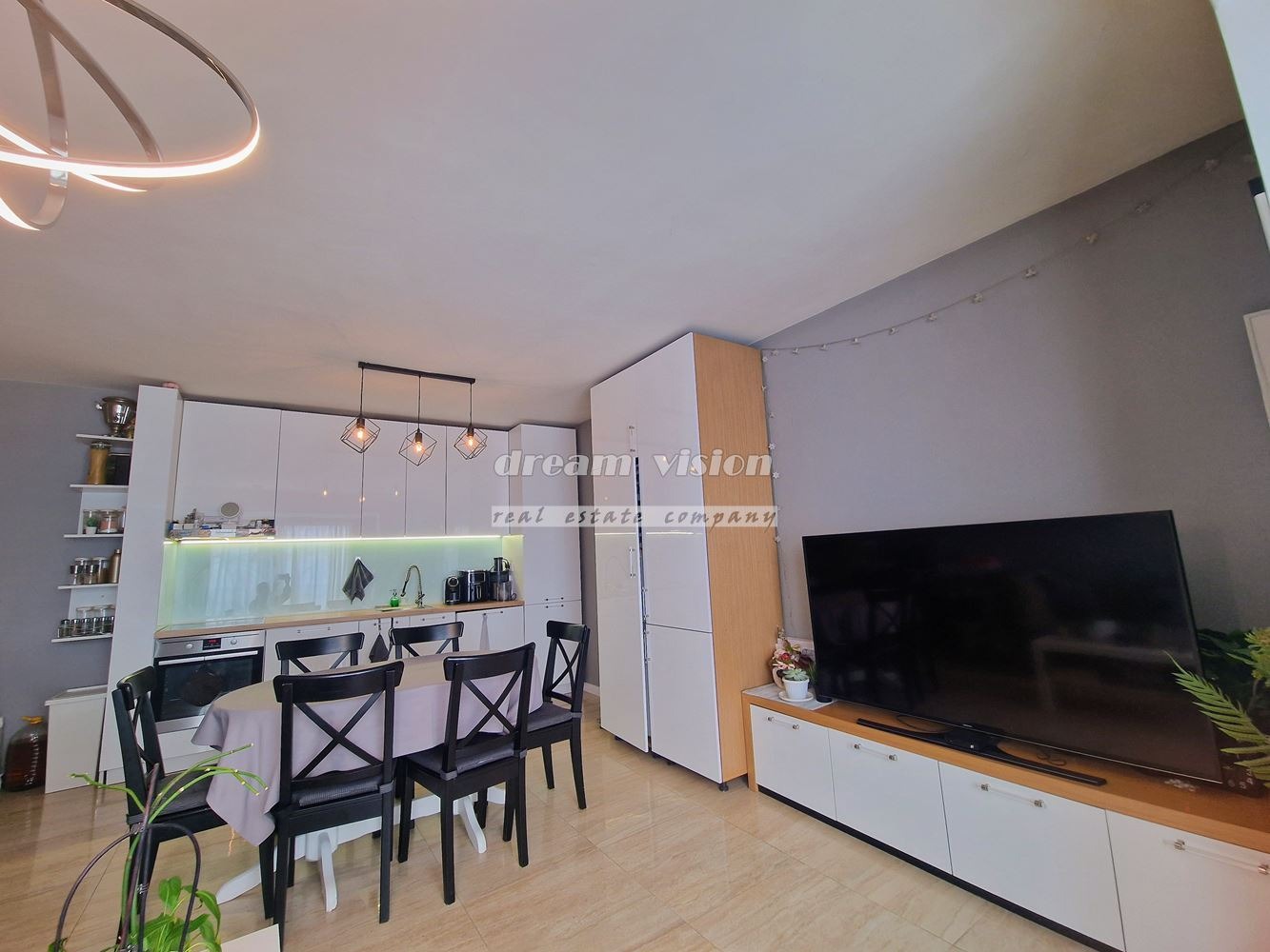 Продава 3-СТАЕН, гр. София, Яворов, снимка 2 - Апартаменти - 55113527