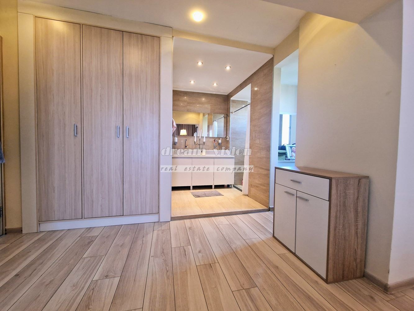 Продава 3-СТАЕН, гр. София, Яворов, снимка 14 - Апартаменти - 55113527