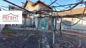 Продава къща град Габрово Център - [1] 