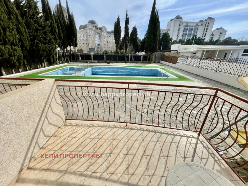 Na prodej  1 ložnice oblast Burgas , k.k. Slančev brjag , 70 m2 | 85250184