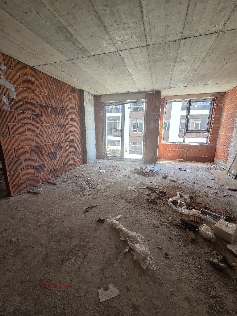 Продава 2-СТАЕН, гр. Перник, Изток, снимка 3 - Апартаменти - 52268437