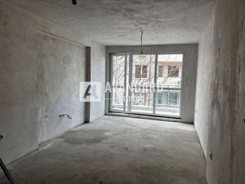 De vânzare  2 dormitoare Varna , Țentâr , 90 mp | 69591869 - imagine [2]