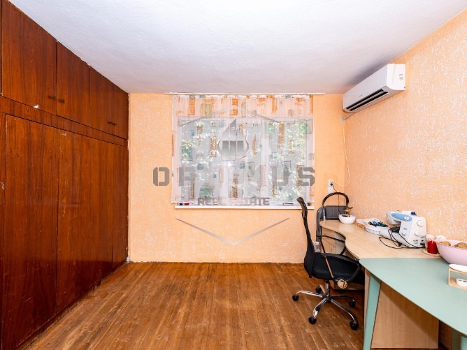 For Sale  3+ bedroom Plovdiv , Mladezhki Halm , 126 sq.m | 67603813 - image [14]