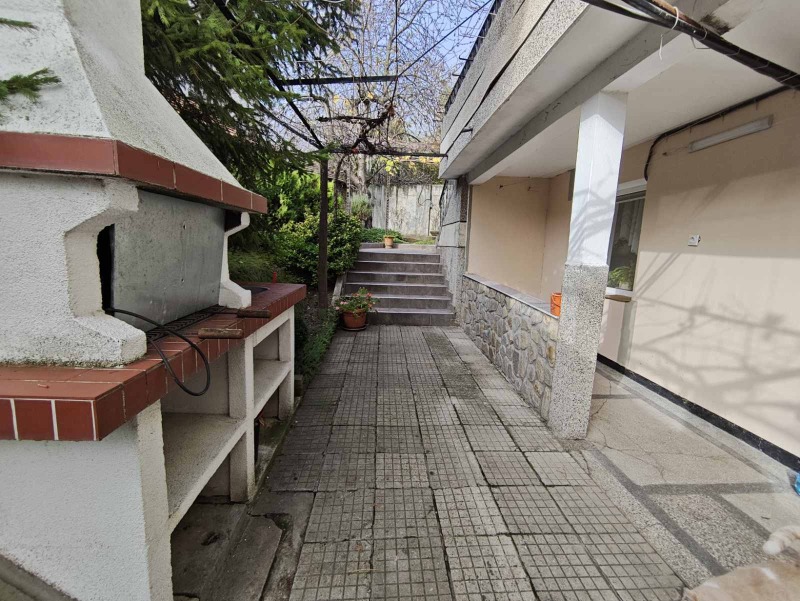 Продава КЪЩА, гр. Шумен, Дивдядово, снимка 3 - Къщи - 53438607