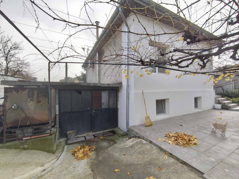 Продава КЪЩА, гр. Шумен, Дивдядово