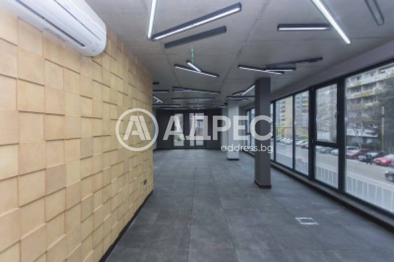 Продава ПРОМ. ПОМЕЩЕНИЕ, гр. София, Студентски град, снимка 9 - Производствени сгради - 53506768