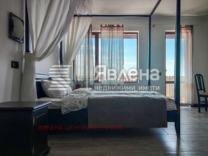 Продава ХОТЕЛ, с. Емона, област Бургас, снимка 12 - Хотели - 53713495