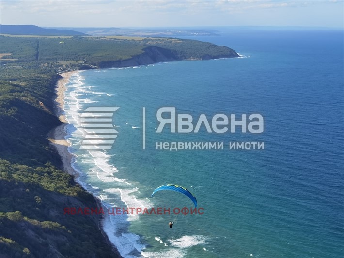 Продава ХОТЕЛ, с. Емона, област Бургас, снимка 17 - Хотели - 53713495