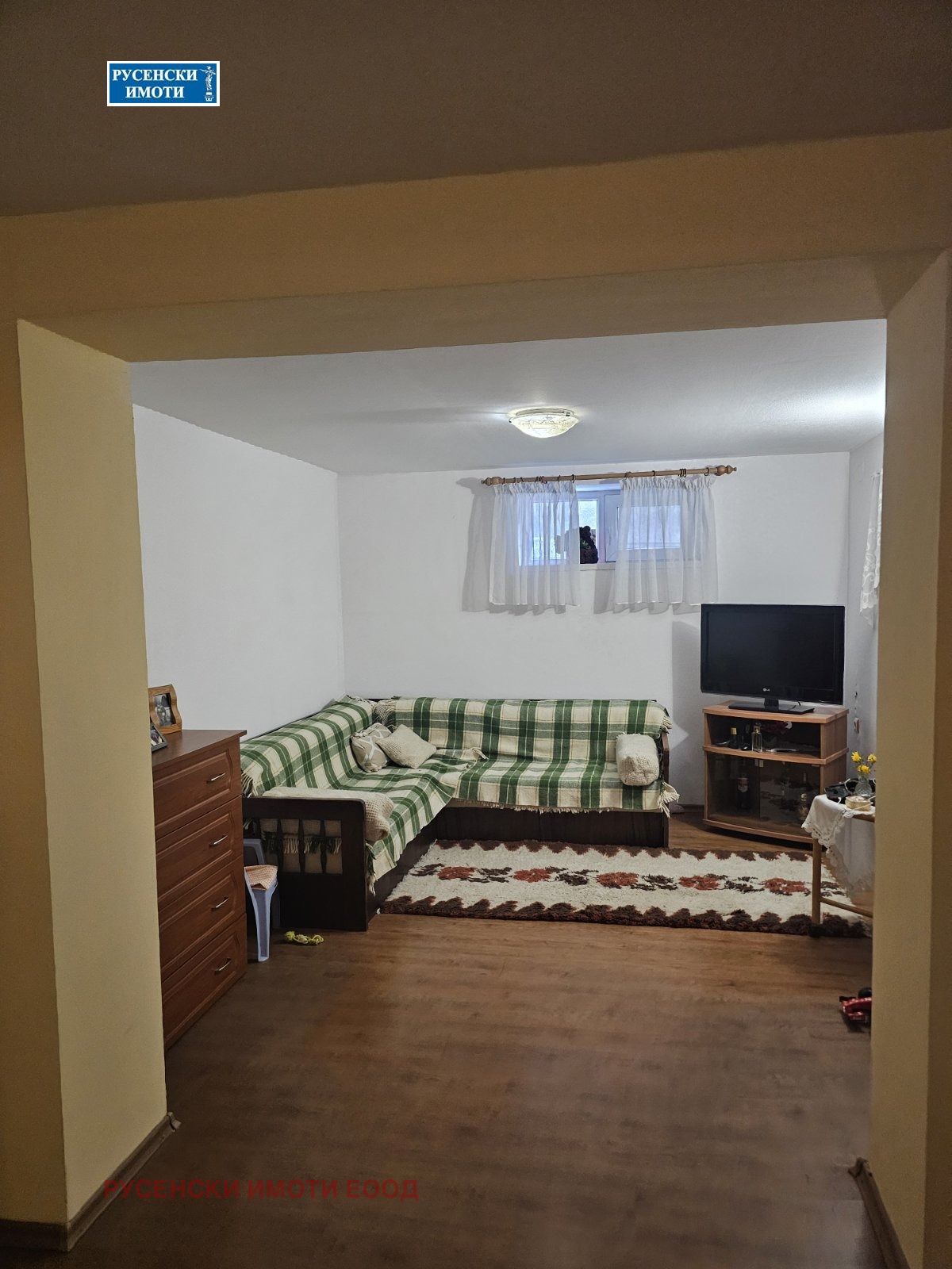 Продава КЪЩА, гр. Русе, Родина 3, снимка 6 - Къщи - 54130971