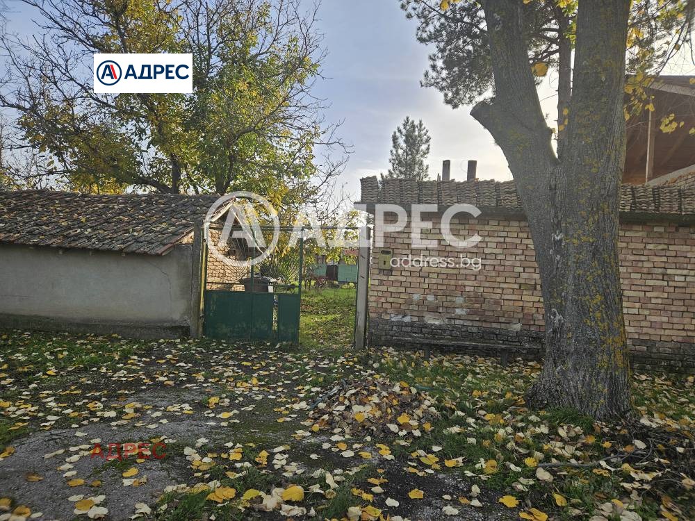 Продава КЪЩА, с. Царевци, област Варна, снимка 4 - Къщи - 54142314