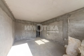 1 dormitorio m-t Pchelina, Varna 8