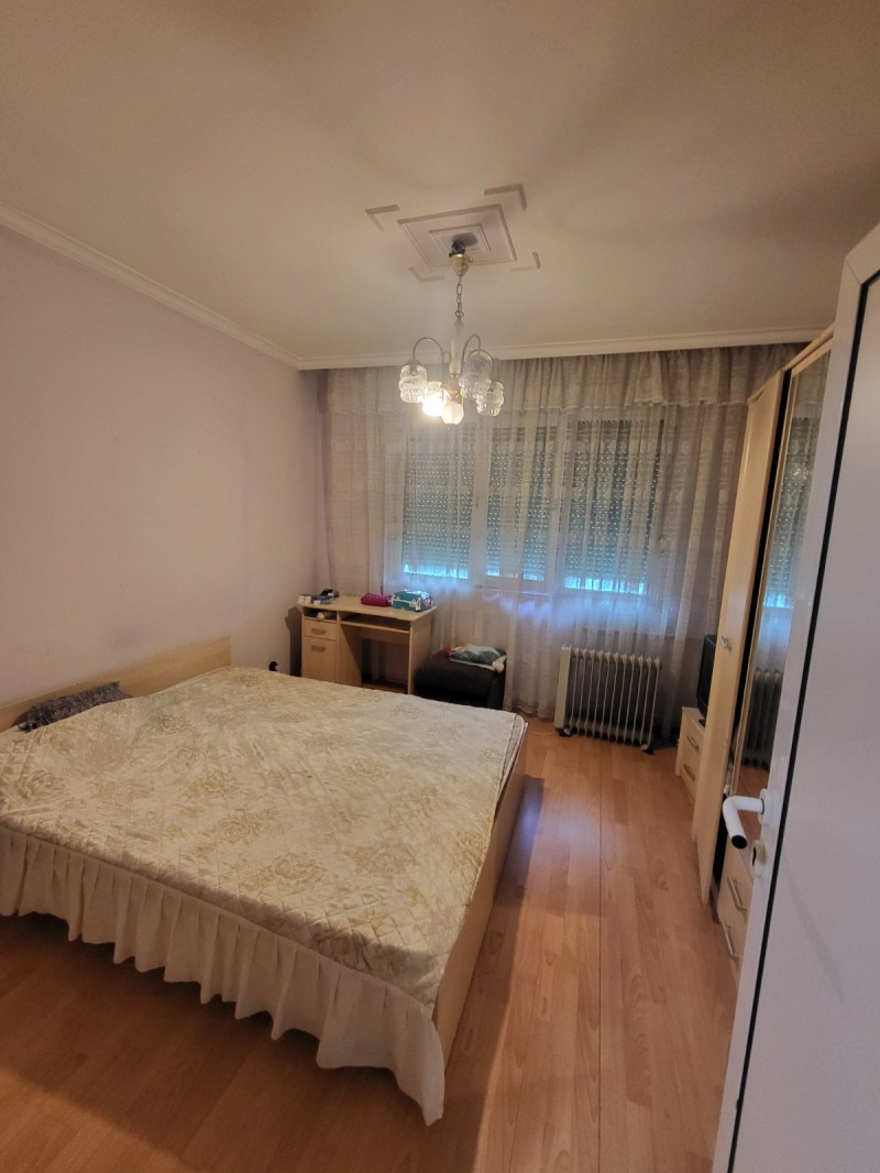 Продава  2-стаен град Плевен , Дружба 3 , 65 кв.м | 50973068 - изображение [8]