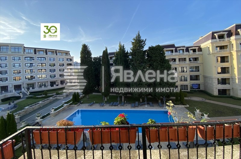 Продава  2-стаен, град Варна, к.к. Св.Св. Константин и Елена •  220 000 EUR • ID 96348757 — holmes.bg - [1] 