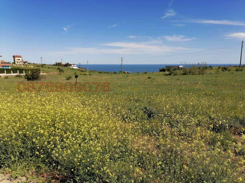 Продава ПАРЦЕЛ, с. Божурец, област Добрич