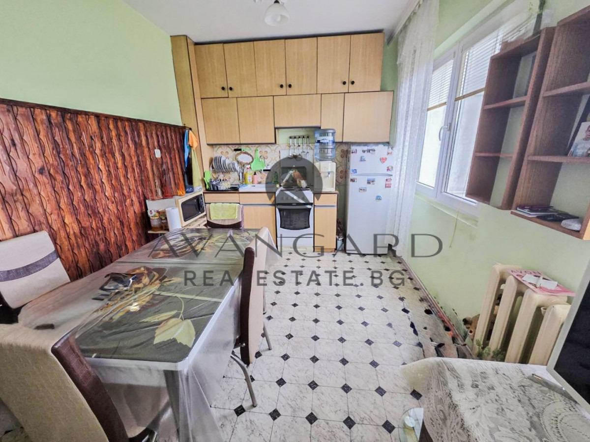 Продава 3-СТАЕН, гр. Пловдив, Тракия, снимка 8 - Апартаменти - 54290026