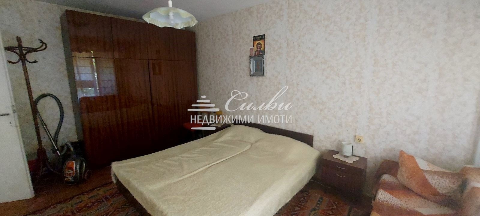 Продава 3-СТАЕН, гр. Шумен, Тракия, снимка 2 - Апартаменти - 55797468