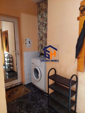 1 bedroom Lazur, Burgas 10