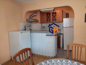 1 bedroom Lazur, Burgas 4