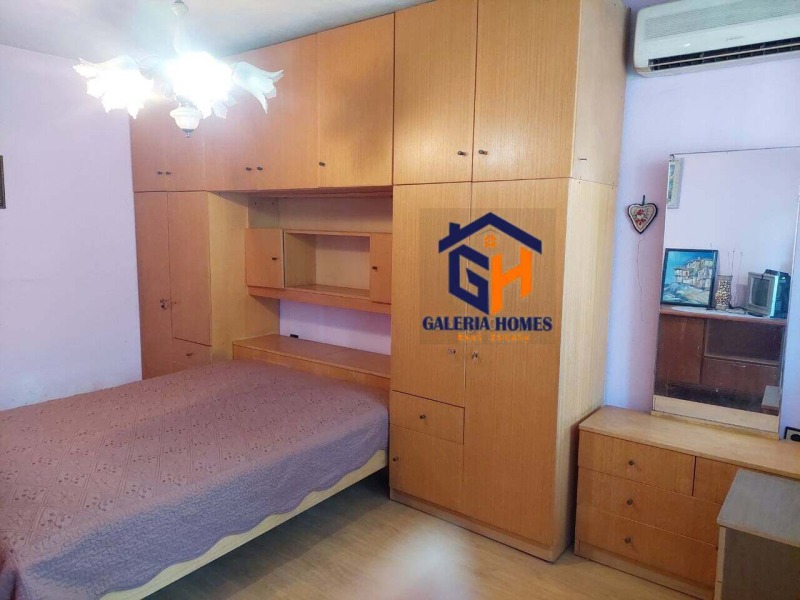 Продава  2-стаен град Бургас , Лазур , 71 кв.м | 63581066 - изображение [6]