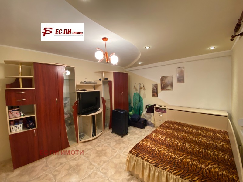 Продава  2-стаен град Русе , Чародейка - Север , 68 кв.м | 76046142 - изображение [9]