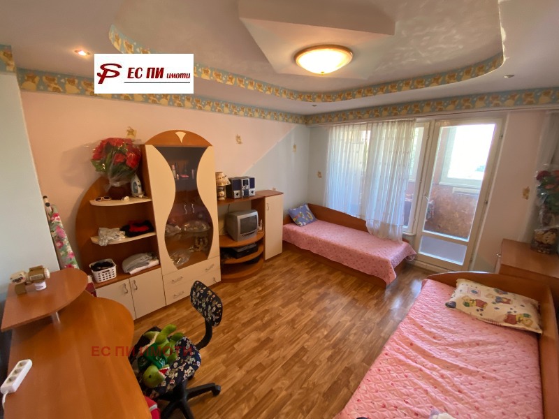 Продава  2-стаен град Русе , Чародейка - Север , 68 кв.м | 76046142 - изображение [4]