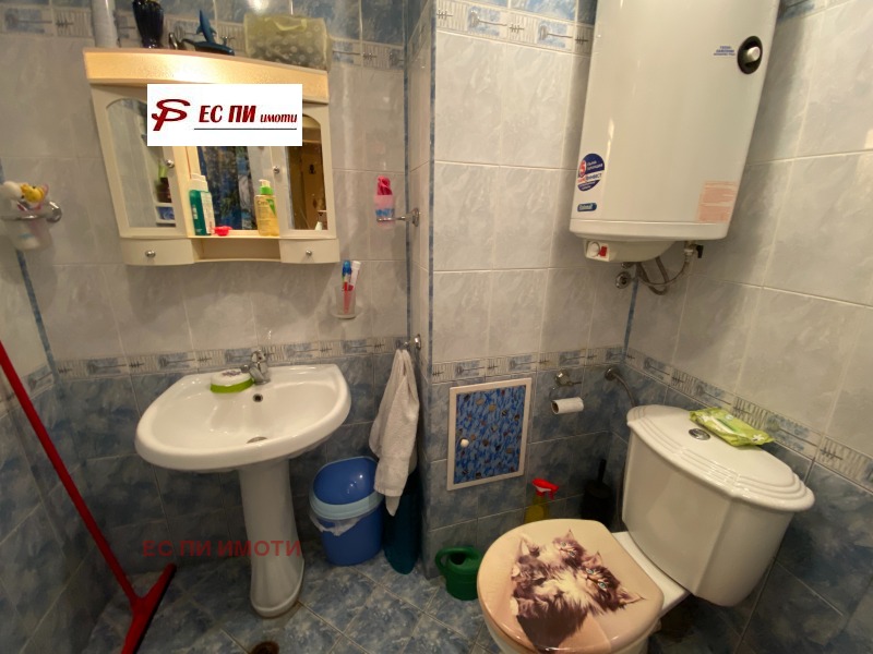 Продава  2-стаен град Русе , Чародейка - Север , 68 кв.м | 76046142 - изображение [11]