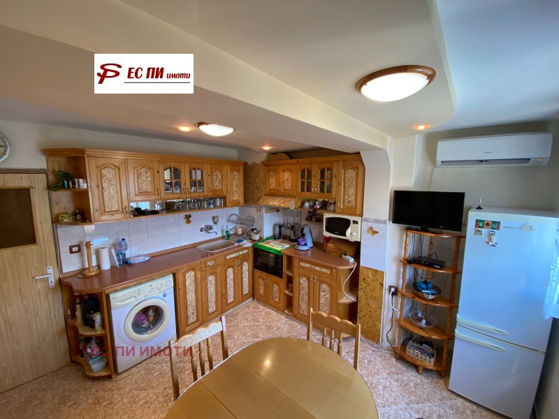 Продава  2-стаен град Русе , Чародейка - Север , 68 кв.м | 76046142 - изображение [3]
