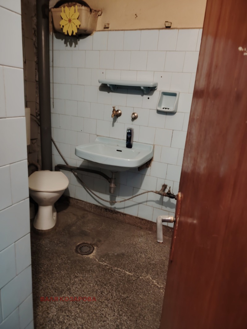 Продаја  1 спаваћа соба Плевен , Идеален центар , 65 м2 | 84667241 - слика [8]