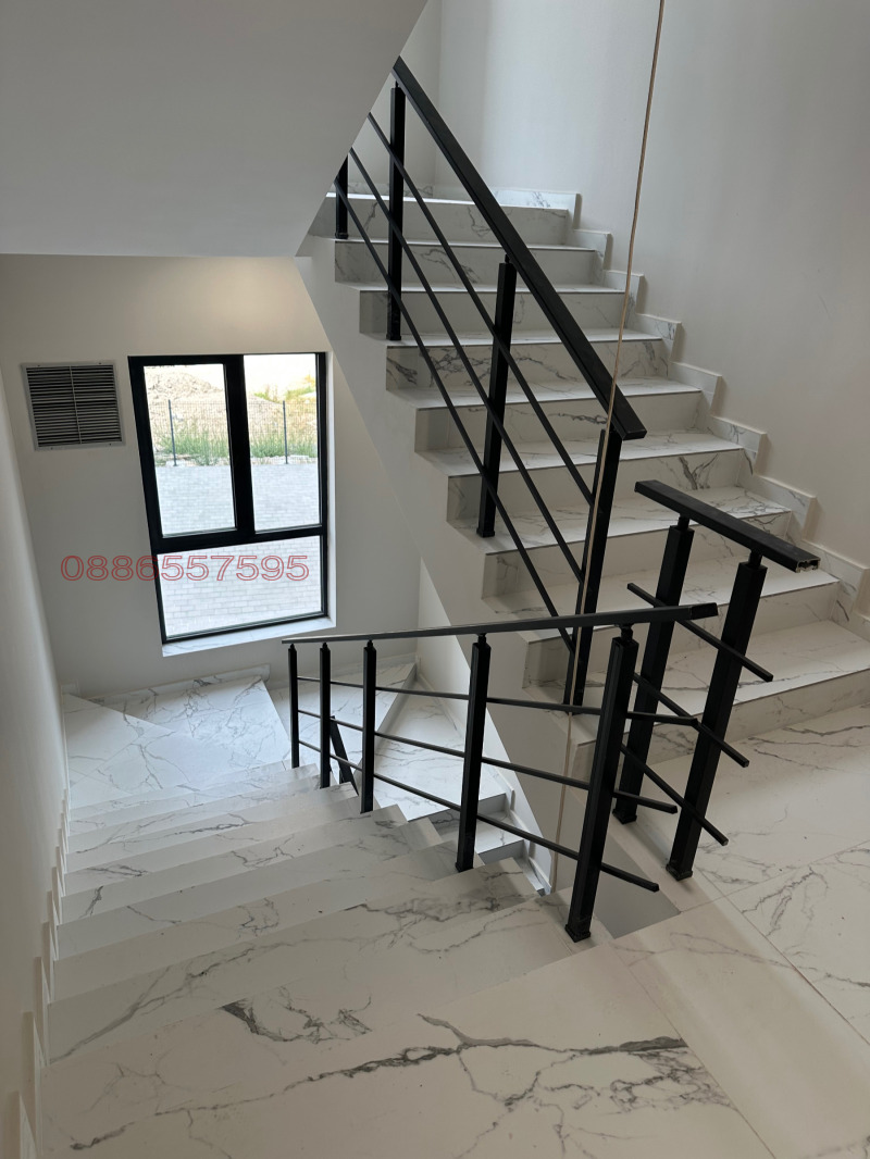 For Sale  2 bedroom Plovdiv , Hristo Smirnenski , 145 sq.m | 61133100 - image [5]