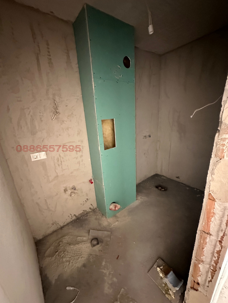 Till salu  2 sovrum Plovdiv , Hristo Smirnenski , 145 kvm | 59268558 - bild [9]
