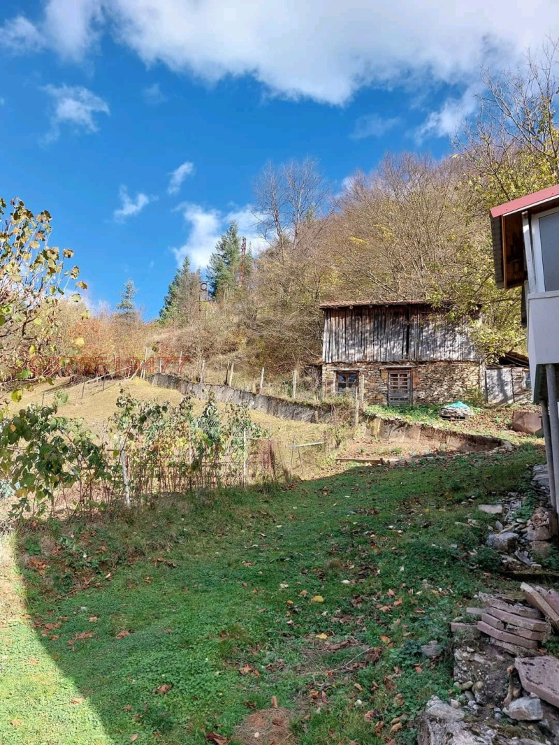 Продава ВИЛА, с. Арда, област Смолян