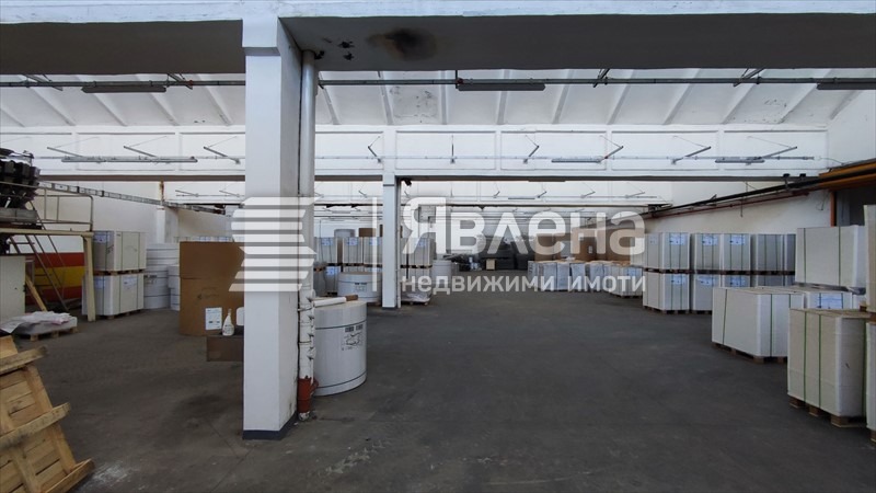 Till salu  Lagring Plovdiv , Industrialna zona - Sever , 5545 kvm | 71141430 - bild [2]
