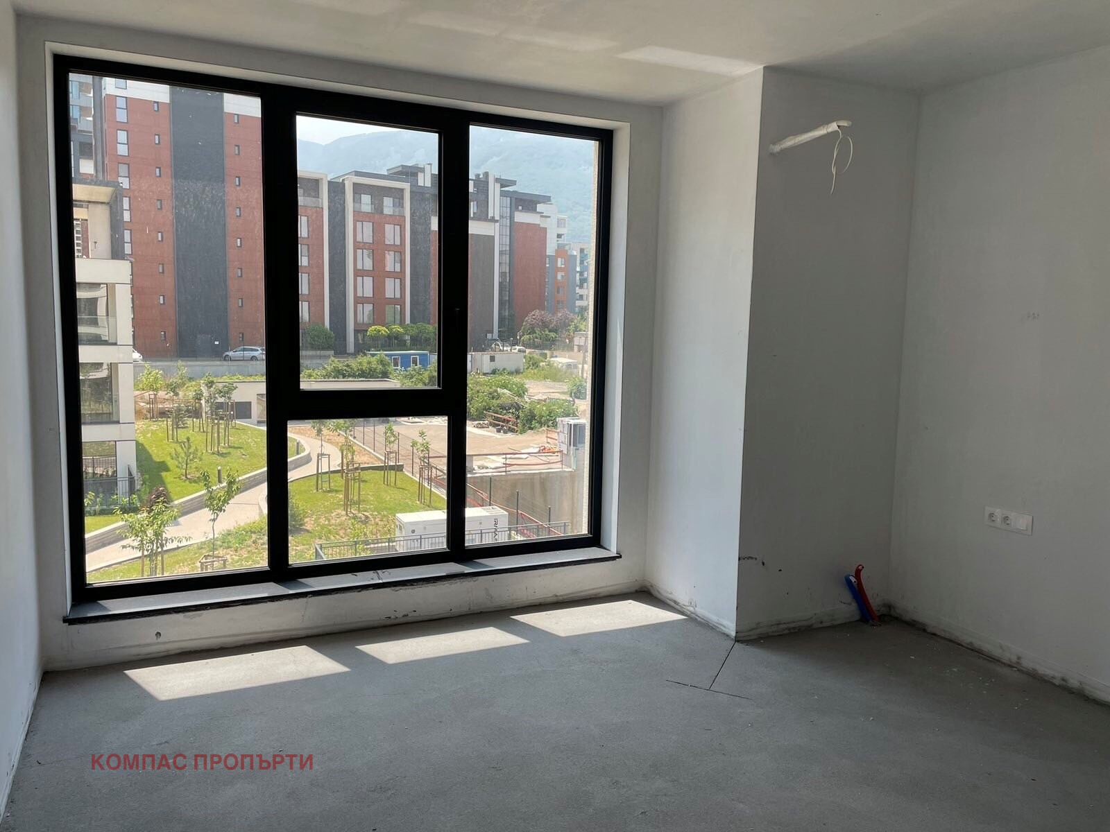 Продава 3-СТАЕН, гр. София, Кръстова вада, снимка 2 - Апартаменти - 52303400