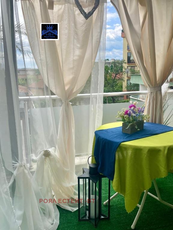 Продава 1-СТАЕН, гр. Велико Търново, Център, снимка 5 - Апартаменти - 55688008