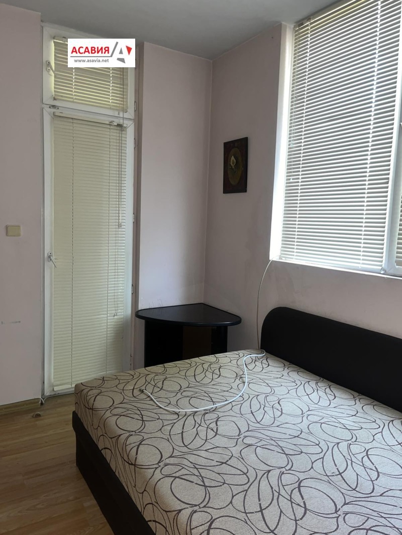 Продава  2-стаен град Плевен , Широк център , 48 кв.м | 39320927 - изображение [11]
