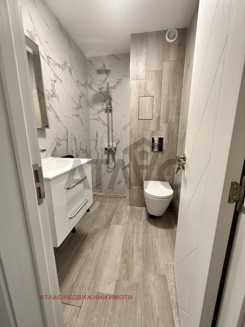 Eladó  1 hálószoba Plovdiv , Gagarin , 76 négyzetméter | 41277418 - kép [16]